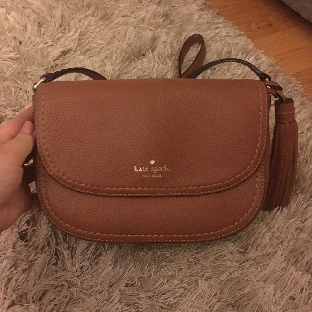 Kate Spade small saddle bag (new w/o tags)